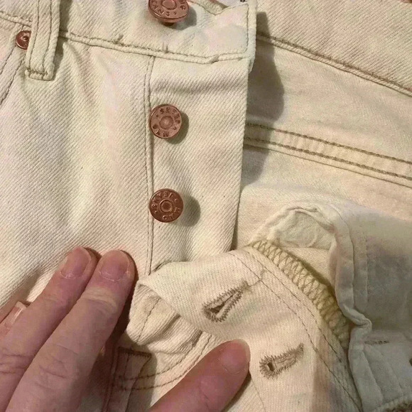 MNG Denim Premium 
Cream Jeans. 
Womens Size 2. 
4 Button Fly - Picture 3 of 6